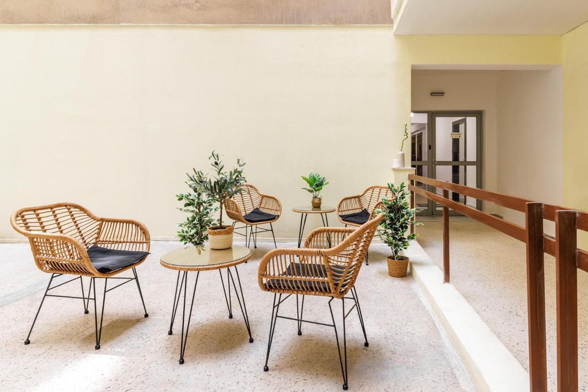 Boho Central Suites Thessaloniki Buitenkant foto